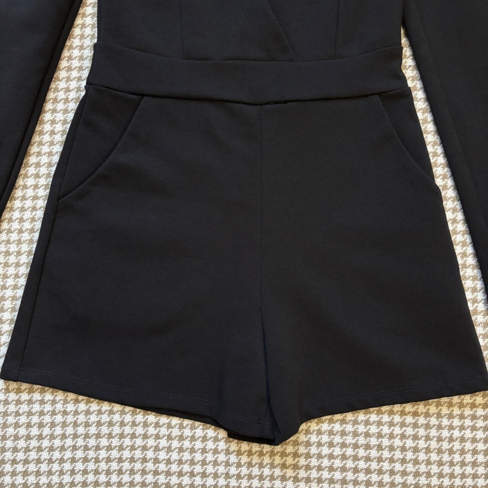 Urban Outfitters | Silence + Noise Deep V Romper - Picture 7 of 16